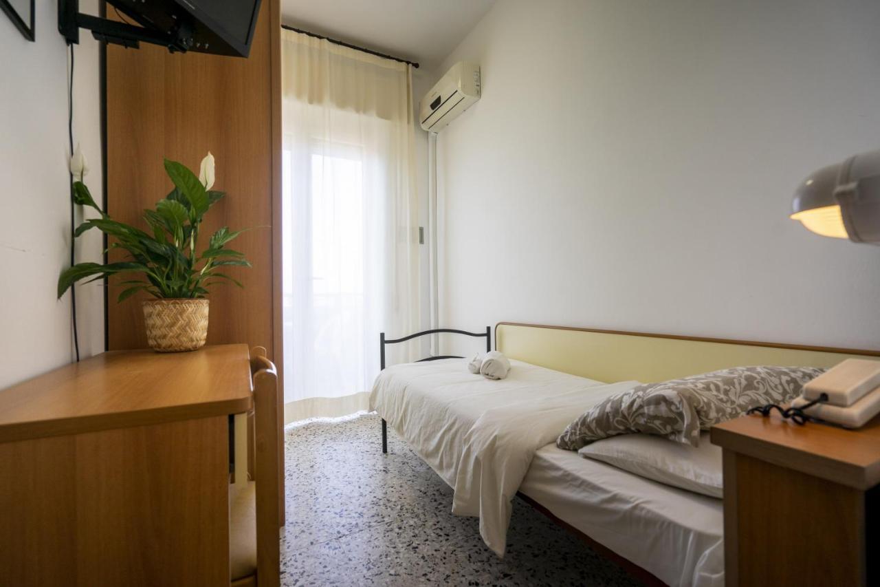 Hotel Mamy Rimini Dış mekan fotoğraf